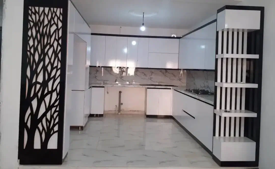 ساخت انواع کابینت و کمد دیواری اقساط|جاکفشی، کمد، دراور|بم, |دیوار