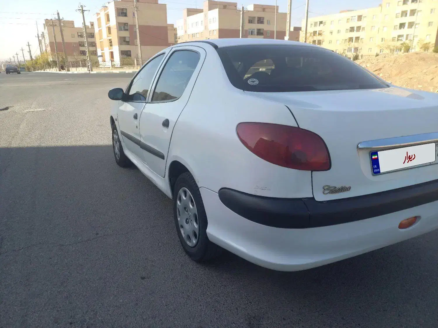 ۲۰۶v8صندوقدار|خودرو سواری و وانت|پرند, فاز ۶|دیوار