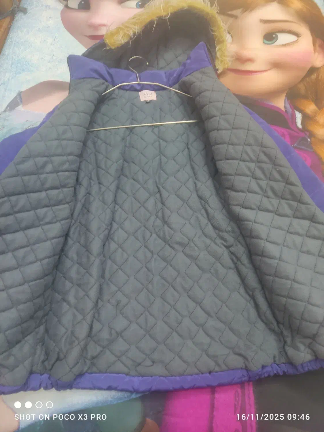 کاپشن دخترانه|کفش و لباس بچه|لنجان, |دیوار