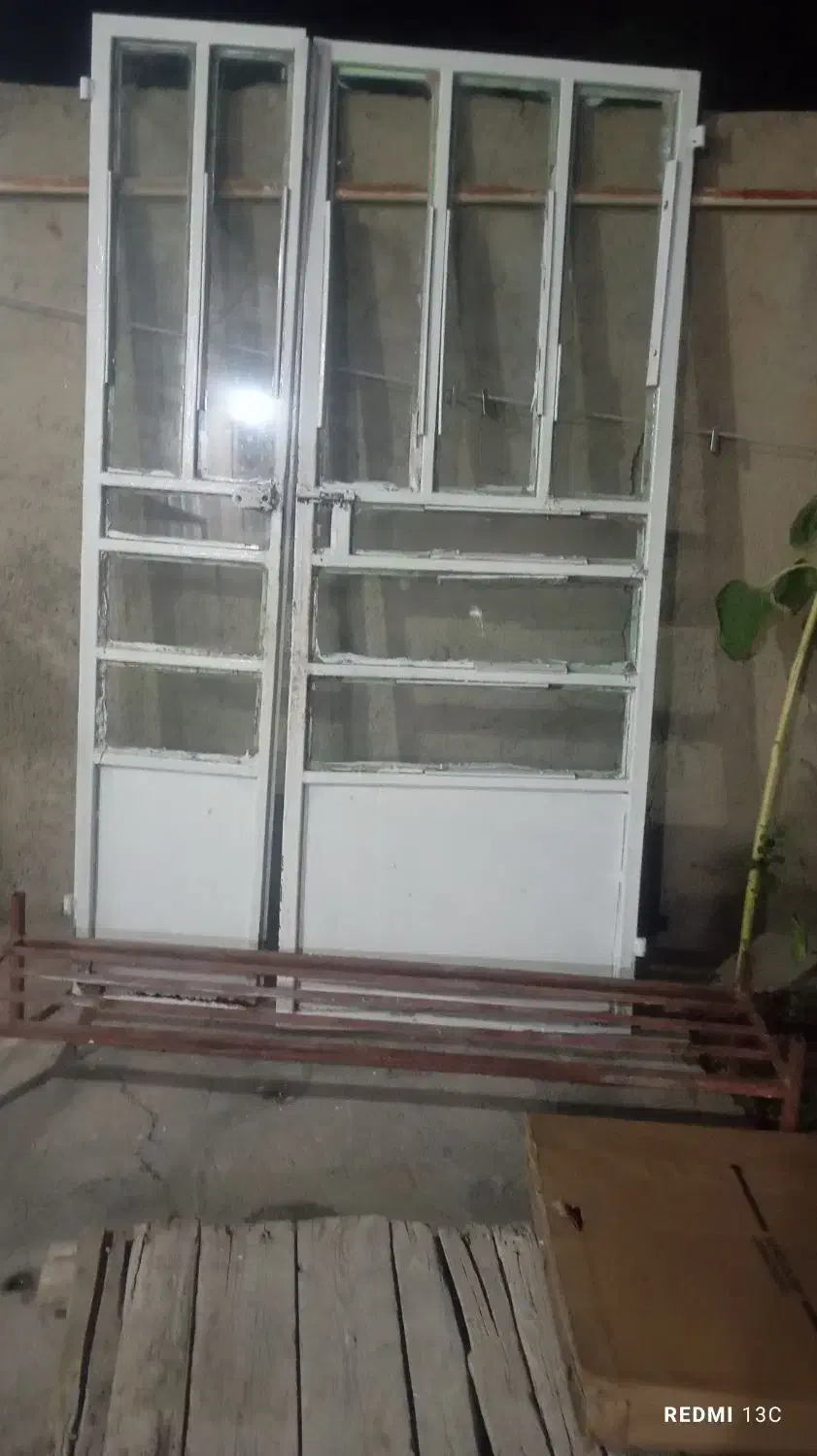 درب دست دوم تمیز|مصالح و تجهیزات ساختمان|دره شهر, |دیوار