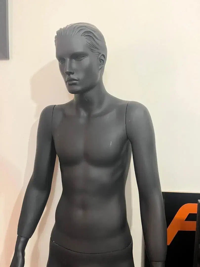 دو عدد مانکن|فروشگاه و مغازه|سنندج, |دیوار