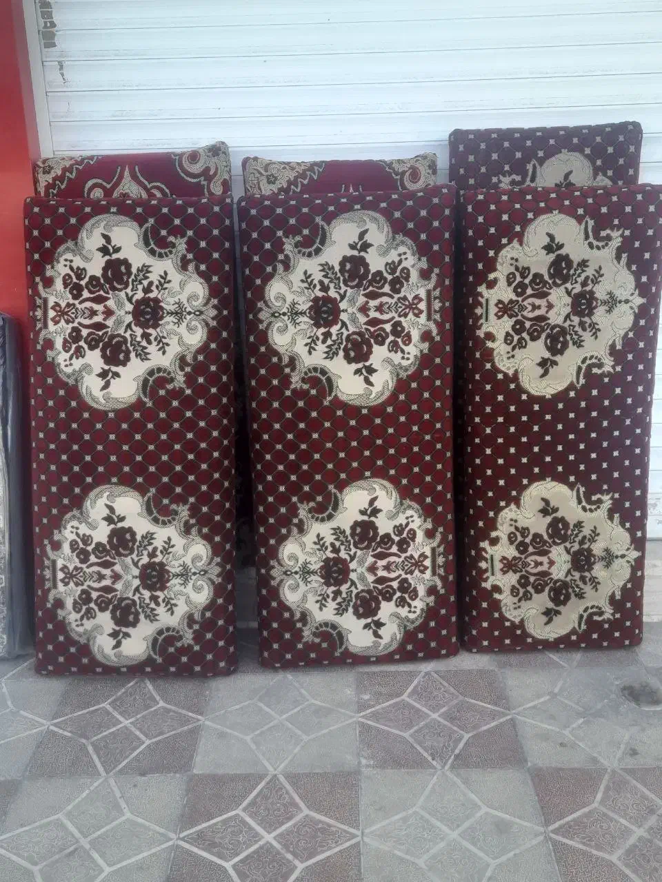 پشتی|پشتی|بیرجند, |دیوار