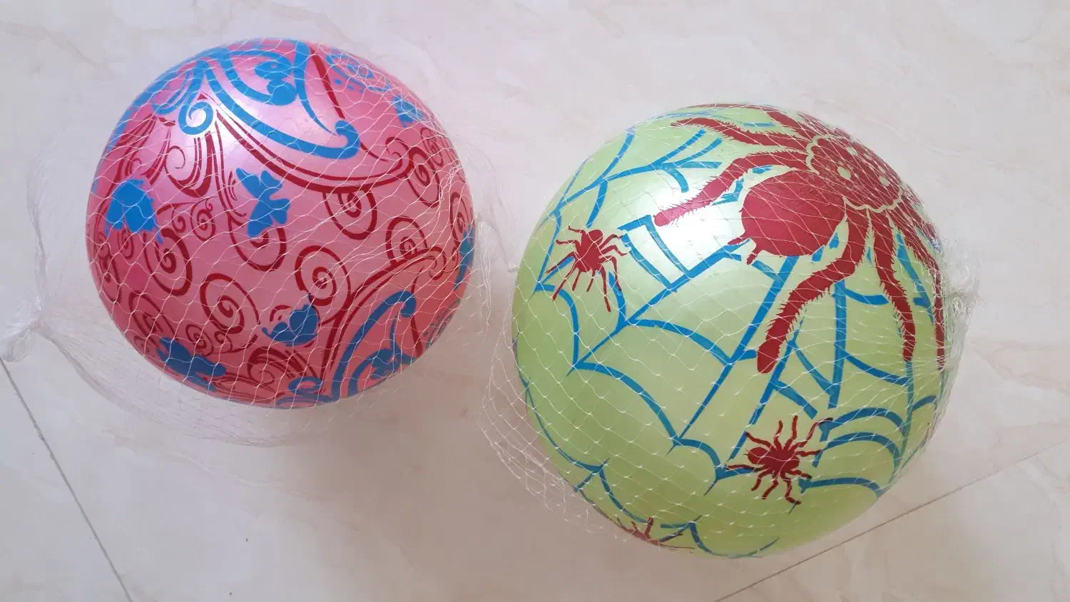 بلز 8 نوت مناسب برای یادگیری و دو عدد توپ|اسباببازی|اراک, |دیوار