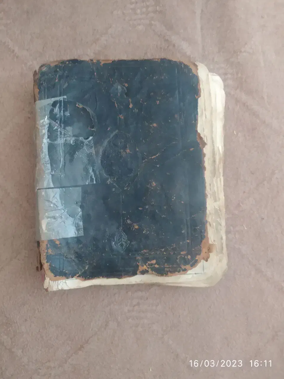 کتاب قدیمی قدمت دار چاپ سنگی|کلکسیون اشیاء عتیقه|فولادشهر, B7|دیوار