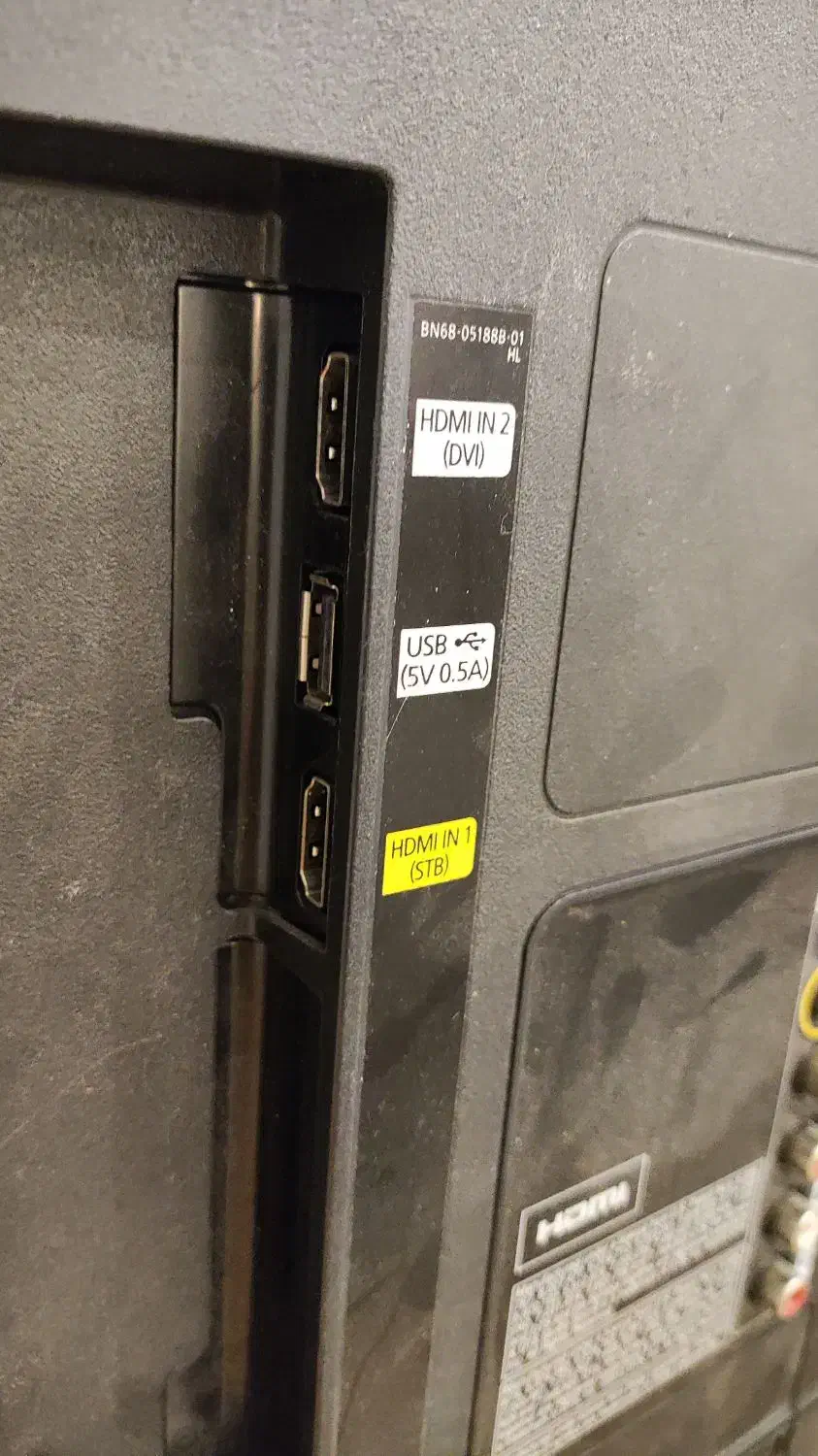 تلویزیون ۴۶ اینچ سامسونگ|تلویزیون و پروژکتور|کیش, |دیوار