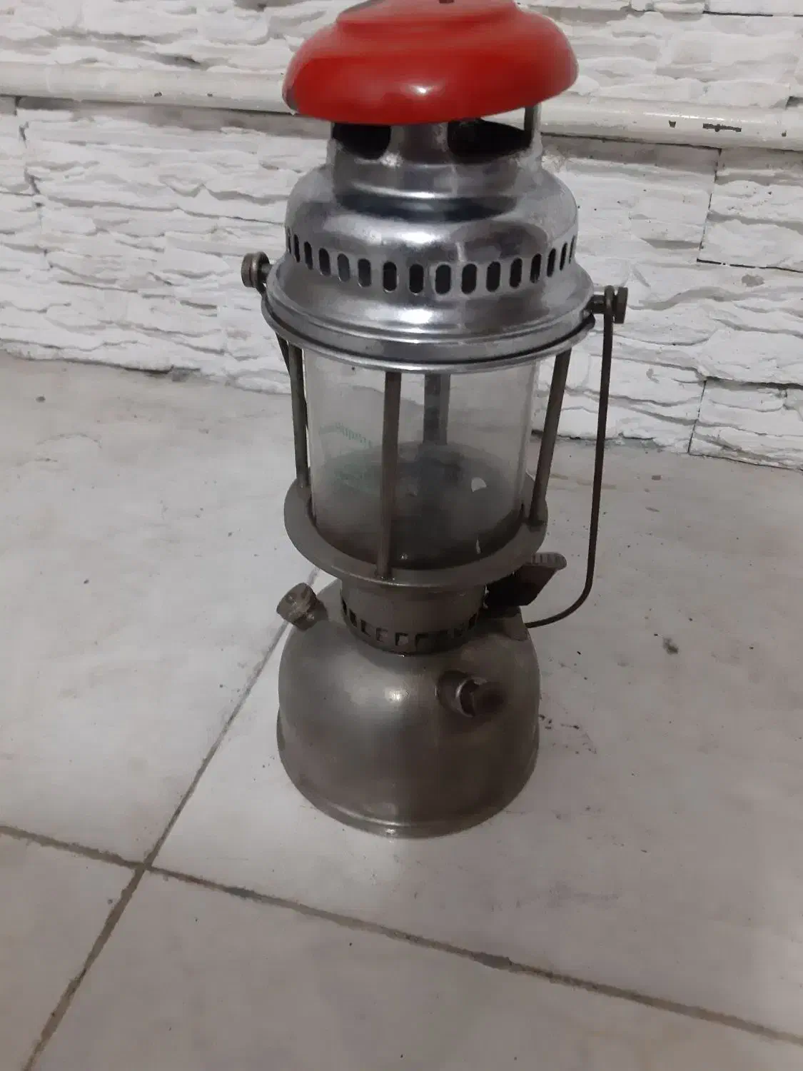 چراغ زنبوی اپتیومسین اصل سوءد همه چی فابریک|کلکسیون اشیاء عتیقه|خوی, |دیوار