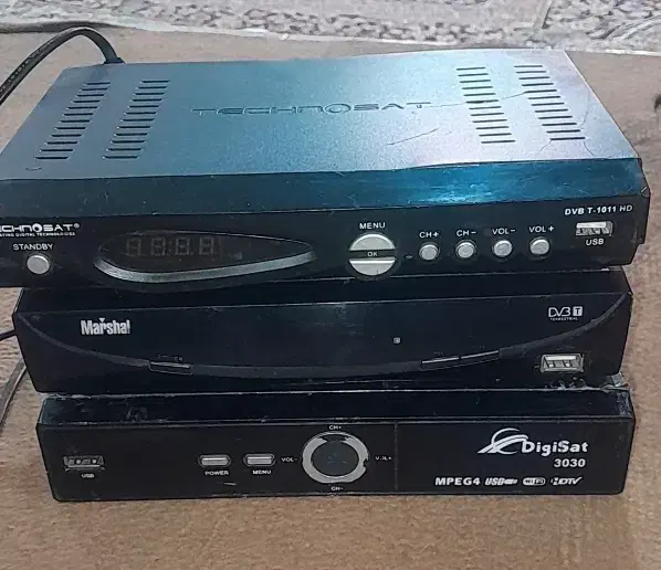 3عدد گیرنده دیجیتال فول اچ دی سالم و درحد نو|صوتی و تصویری|میناب, |دیوار