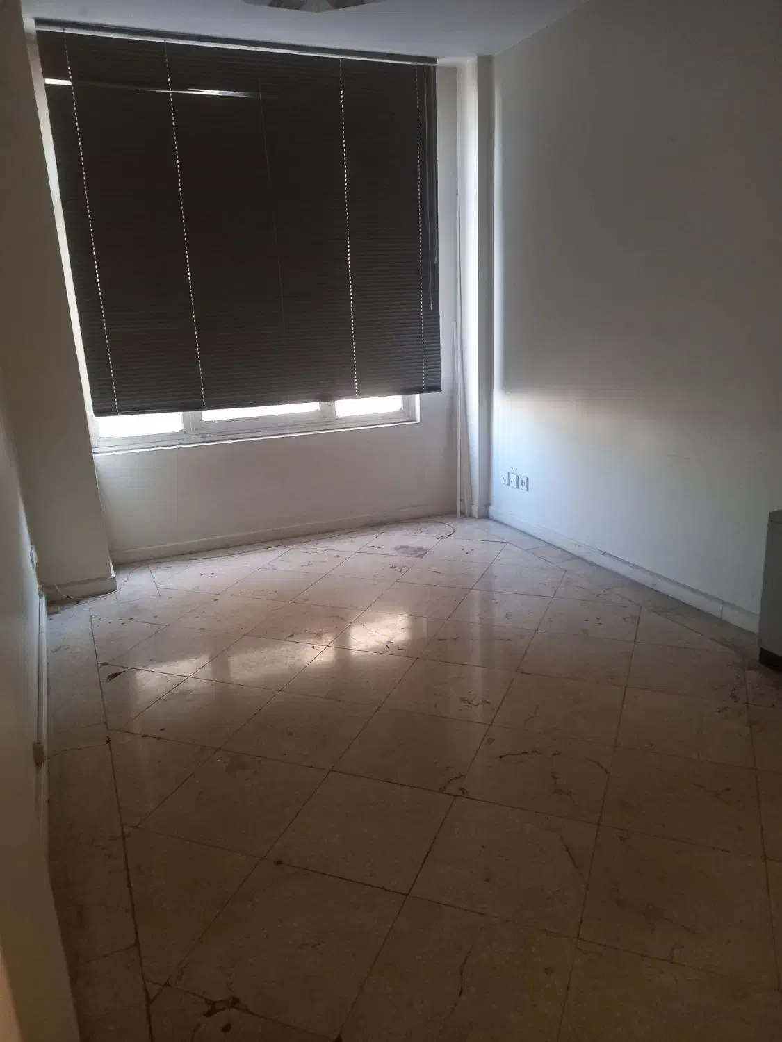 اجاره اداری ۶۰ متری در ولی عصر نرسیده به پارک ساعی|اجارهٔ دفتر کار، اتاق اداری، مطب|تهران, آرژانتین|دیوار