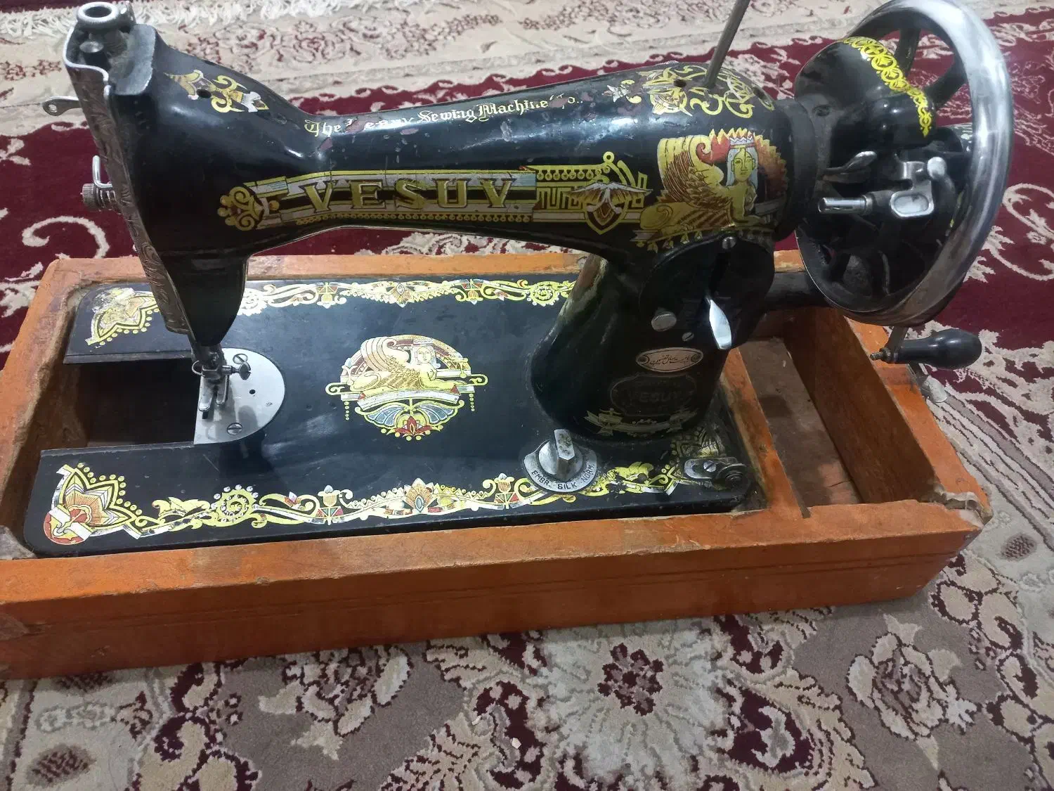 چرخ خیاطی|چرخ خیاطی و ریسندگی|شیراز, آبیاری|دیوار