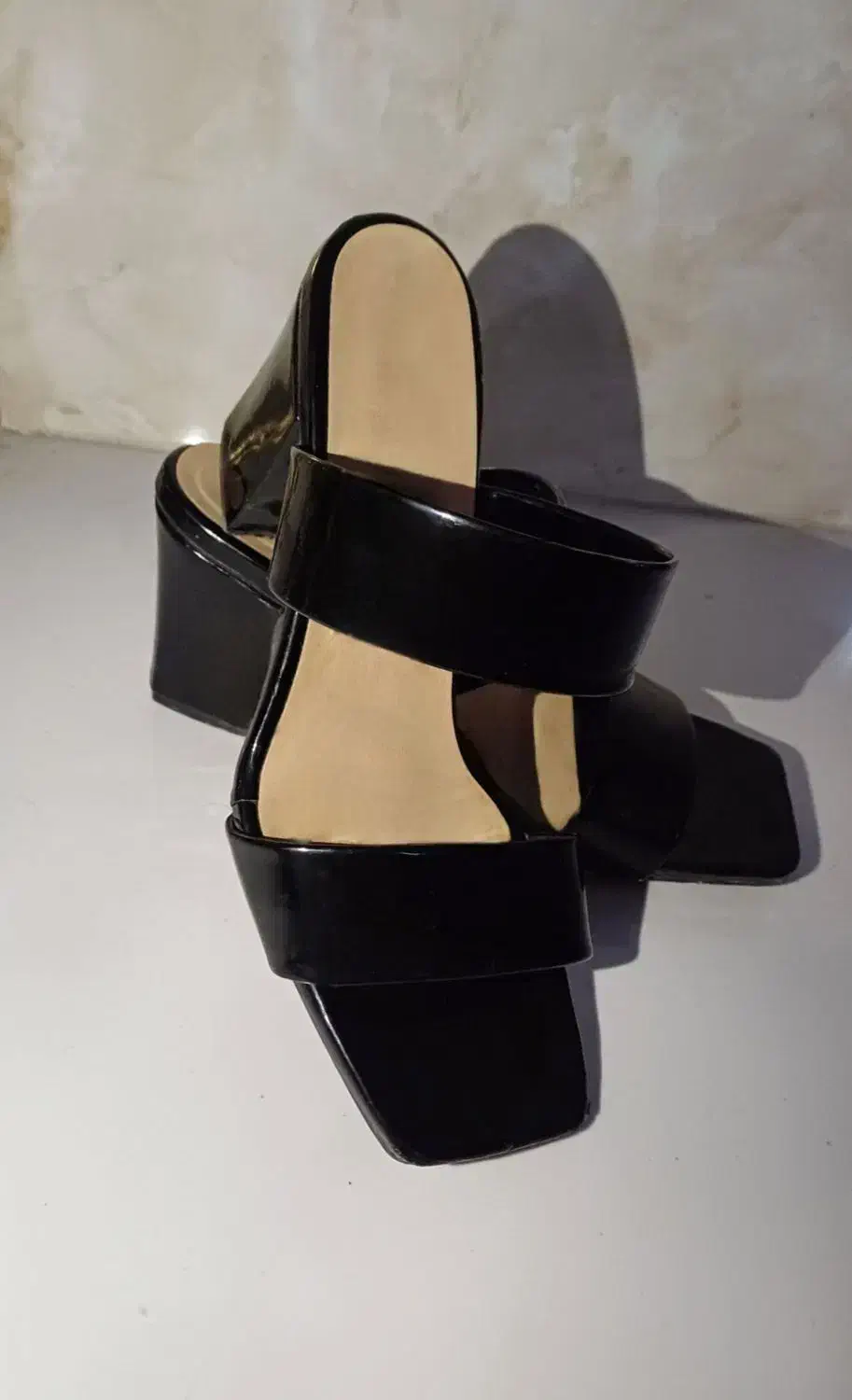 صندل|کیف، کفش، کمربند|شهریار, شهریار|دیوار