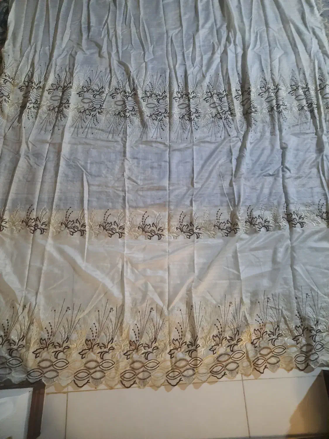 پرده|پرده، رانر، رومیزی|آبیک, |دیوار