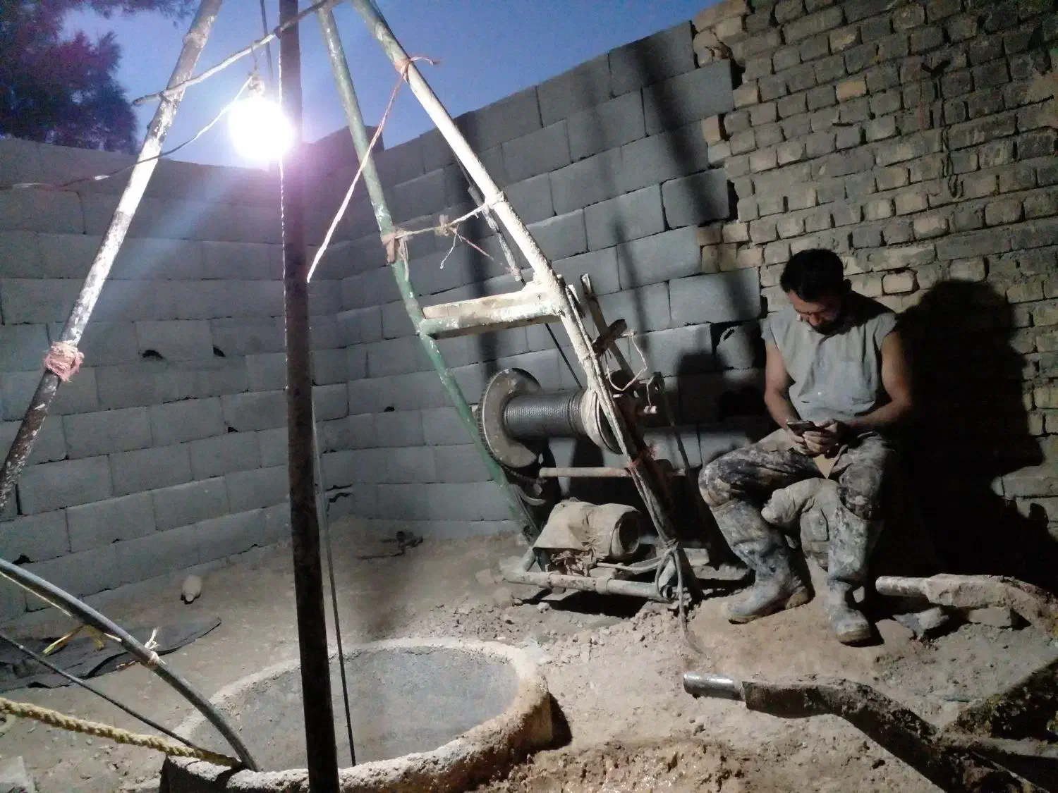 حفرچاه آب وفاضلاب بصورت دستی و بنای|خدمات پیشه و مهارت|اصفهان, بهارستان|دیوار