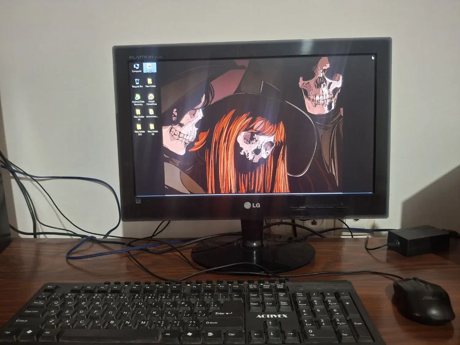 دو عدد مانیتور 19اینچ|قطعات و لوازم جانبی رایانه|مشهد, کوی المهدی|دیوار