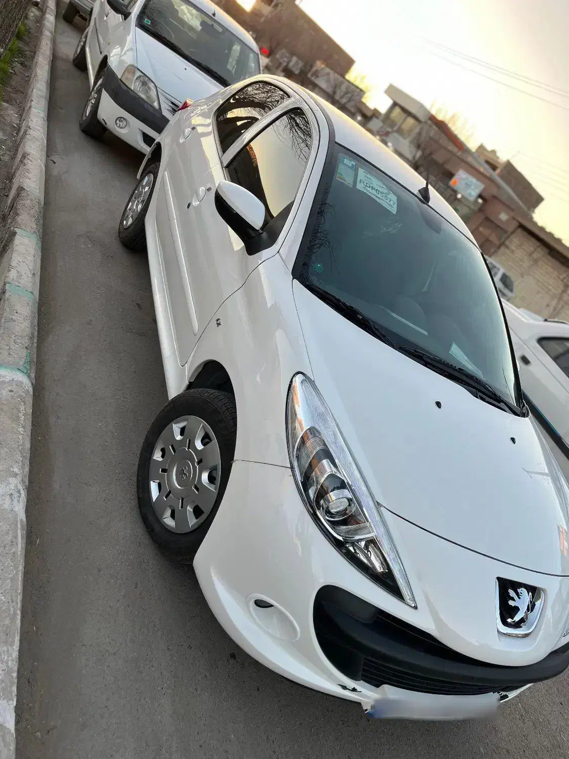 207دنده فلز|خودرو سواری و وانت|سیرجان, |دیوار