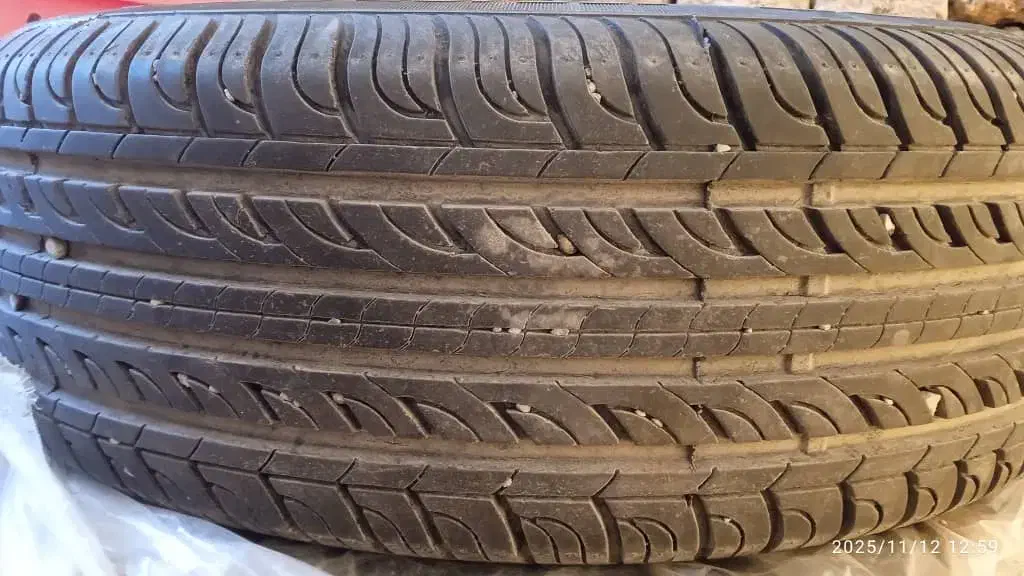 فروش ۴ عدد تایر لاستیک دسته دوم رینگ ۱۴|قطعات یدکی و لوازم جانبی|ایرانشهر, |دیوار