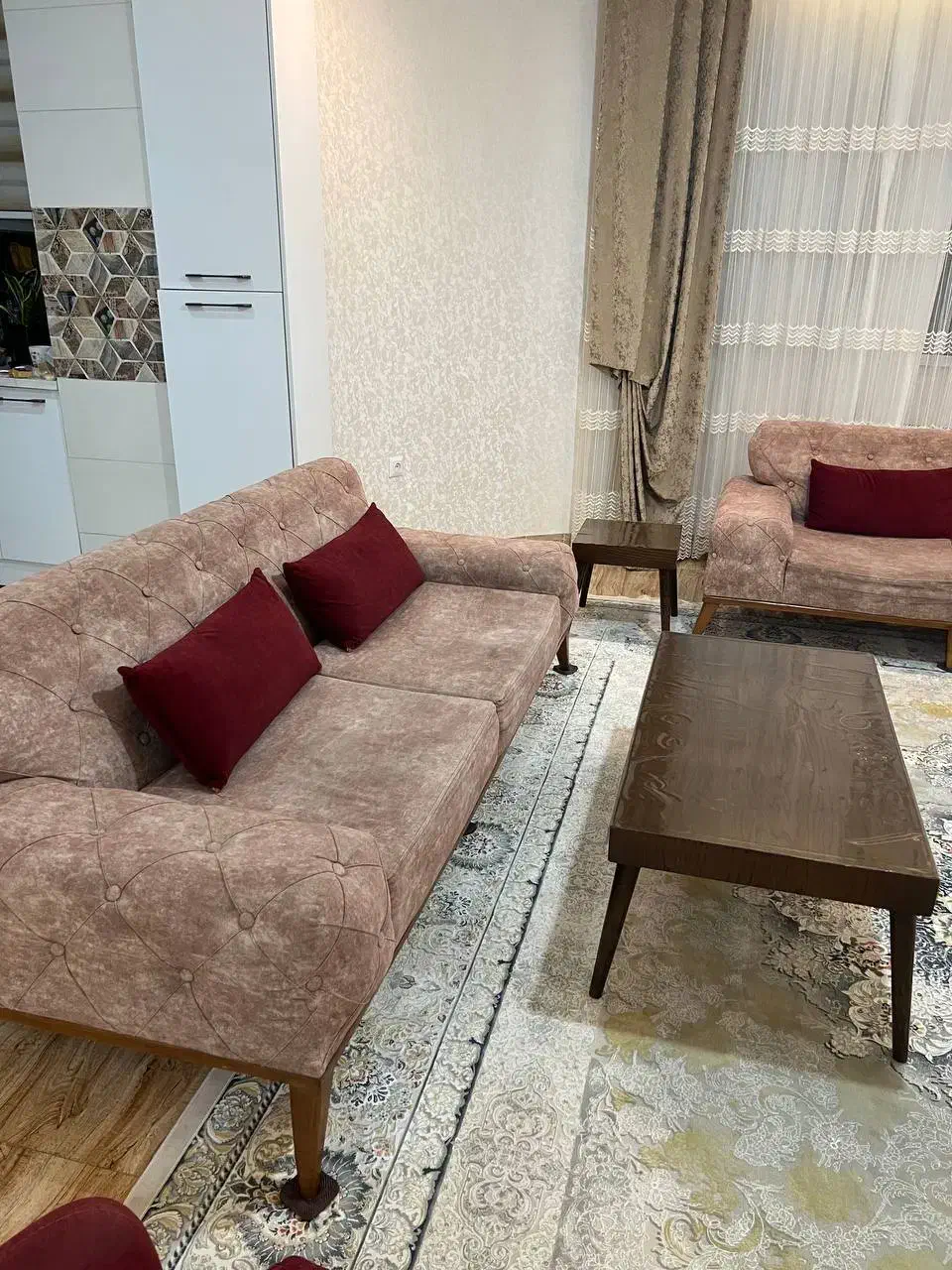 مبل هفت نفره|مبلمان خانگی و میز عسلی|آستارا, |دیوار