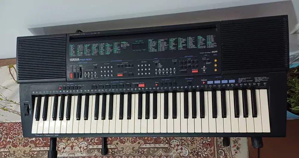 ارگ کلید پیانویی تاچدار یاماها psr500|پیانو، کیبورد، آکاردئون|تاکستان, |دیوار