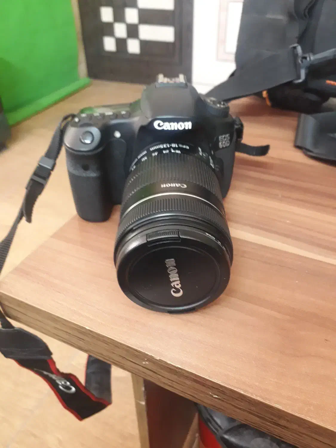 دوربین عکاسی|دوربین عکاسی و فیلم‌برداری|خمینی‌شهر, |دیوار