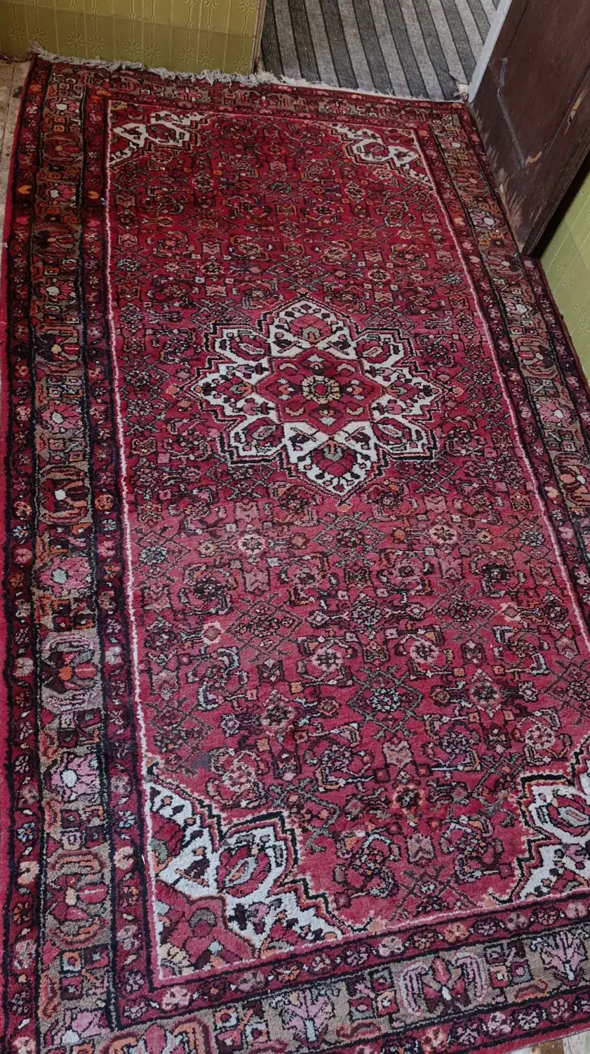 فرش دست بافت|فرش|بروجرد, |دیوار