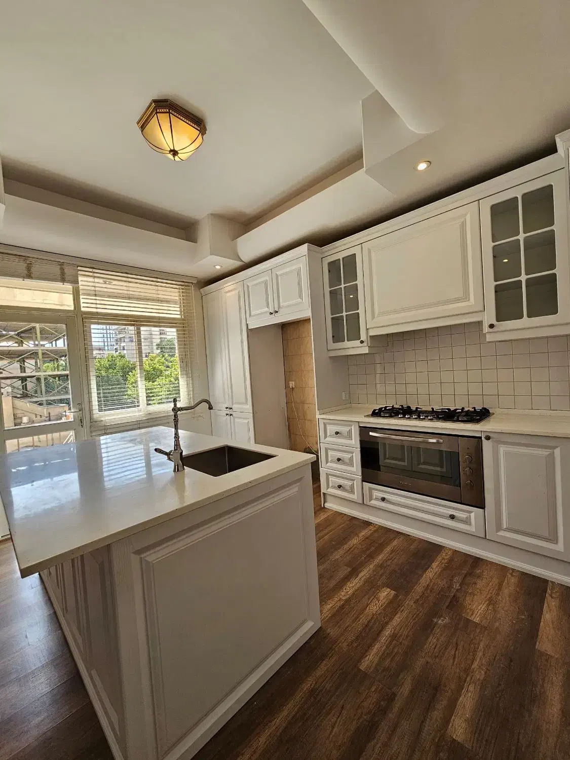 فرشته چناران ۱۵۵متر۳خواب/بازسازی شده