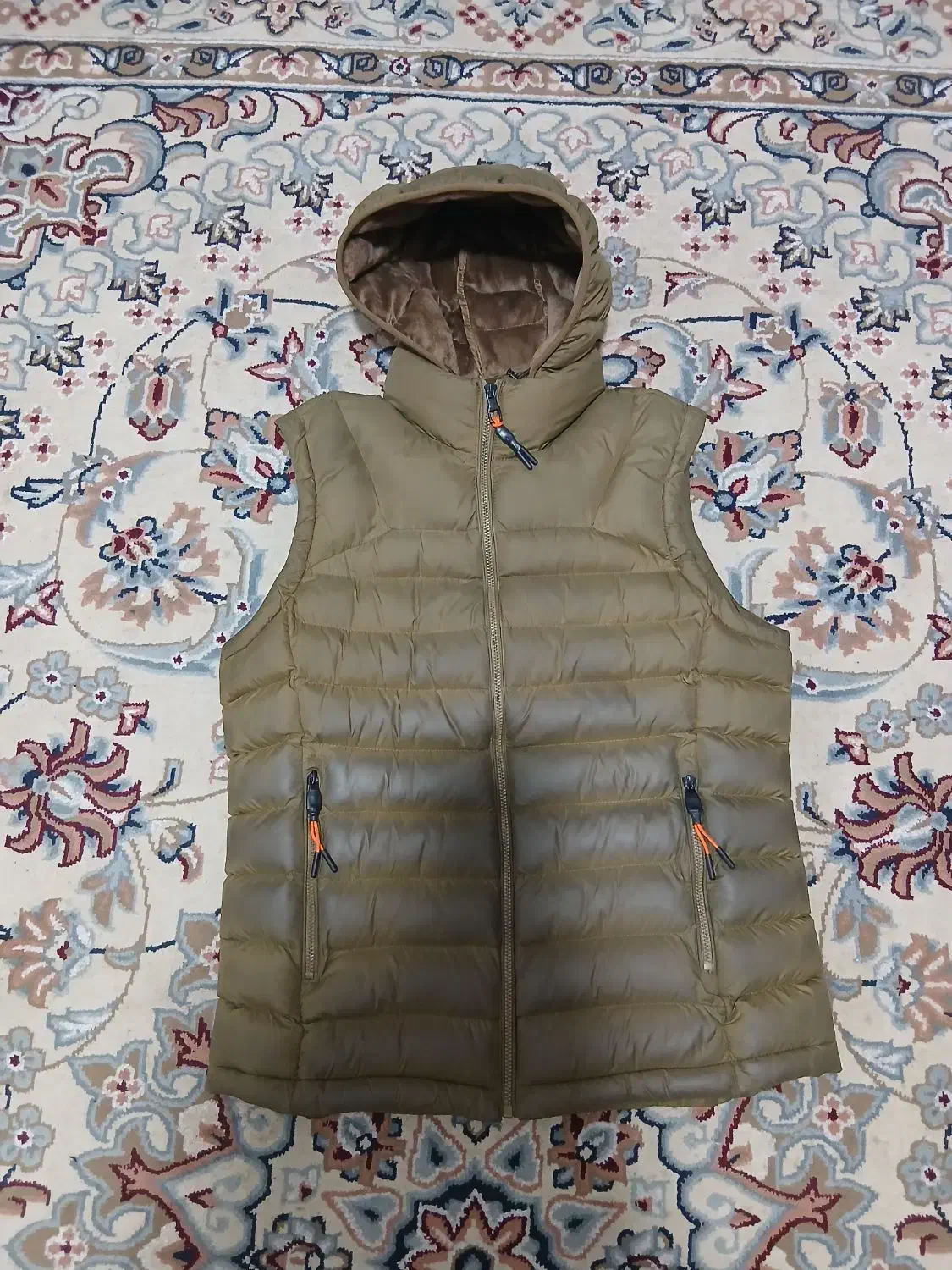 جلیقه در حد نو سایز XL|لباس|مریوان, |دیوار