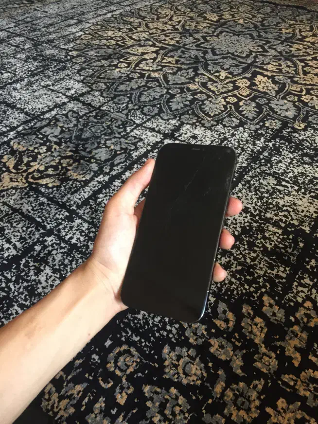 ایفون12promax|موبایل|شیراز, محراب|دیوار