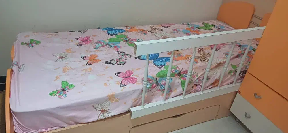 سرویس خواب نوجوان|تخت و سرویس خواب|شاهین‌شهر, شهرک میلاد|دیوار