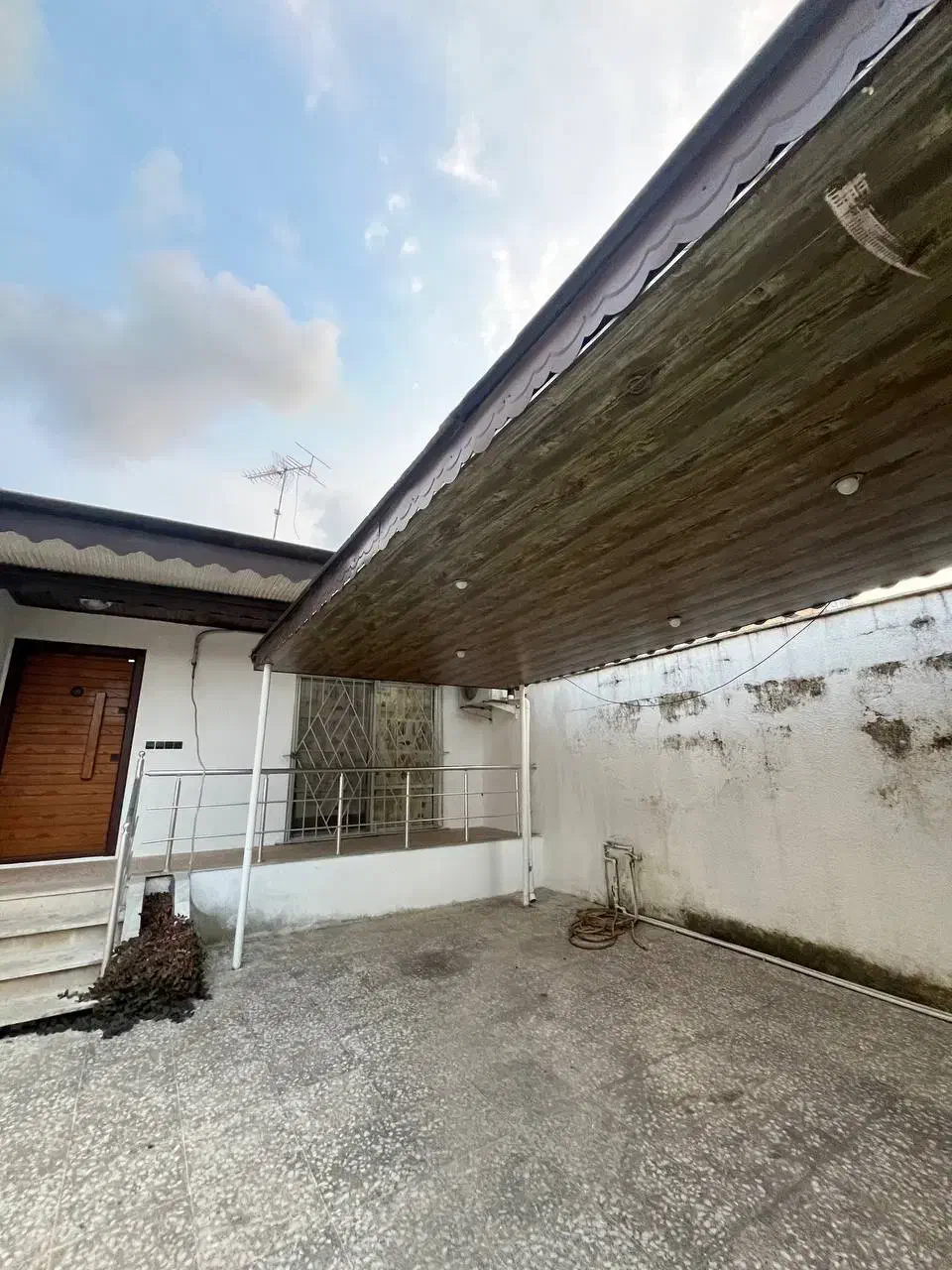 رهن و اجاره ویلایی ۲۰۰ متری در جهانگانی|اجارهٔ خانه و ویلا|بندر انزلی, جهانگانی|دیوار