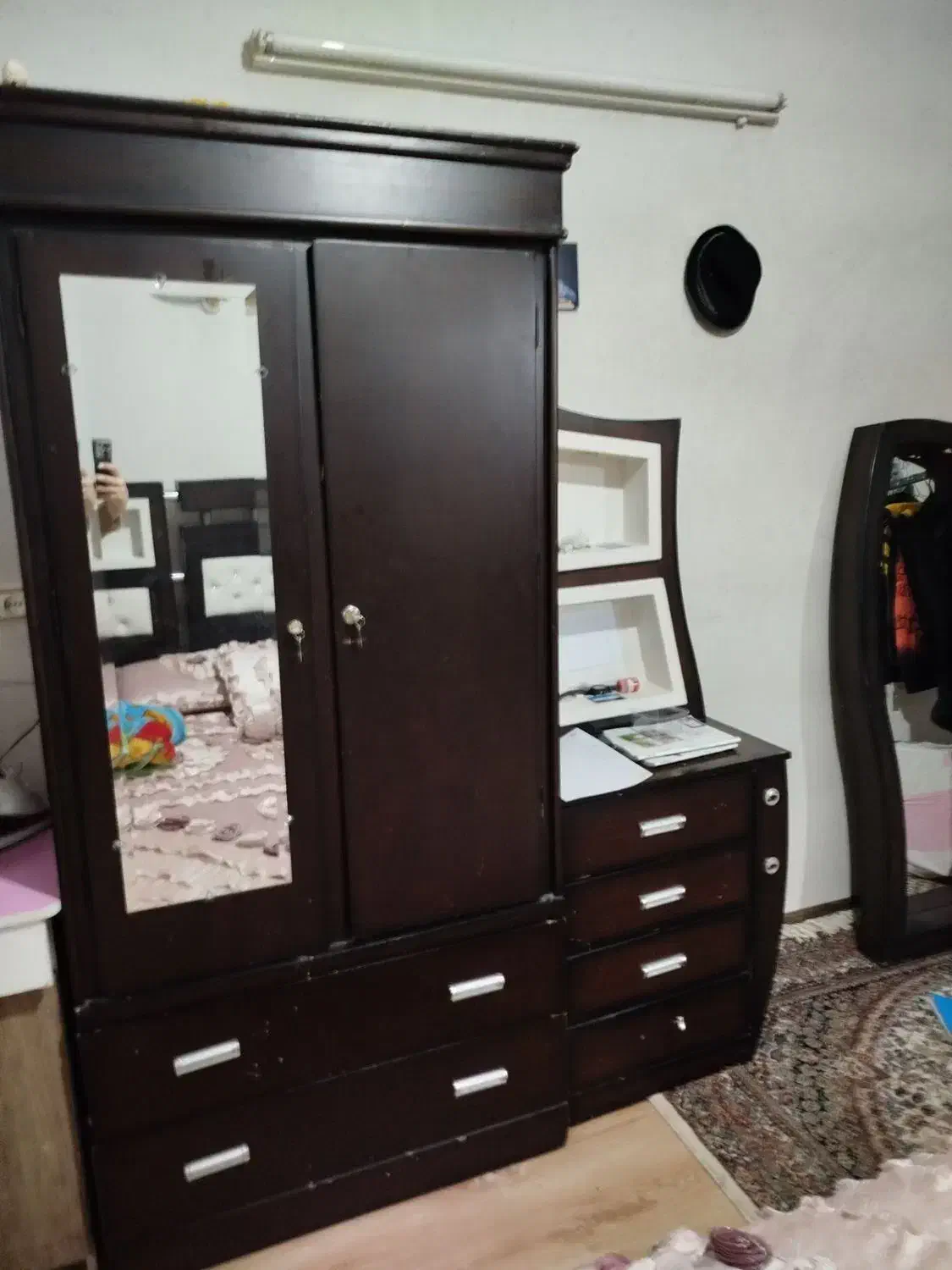 سرویس خواب تخت کمد|تخت و سرویس خواب|مشهد, امام رضا (ع)|دیوار