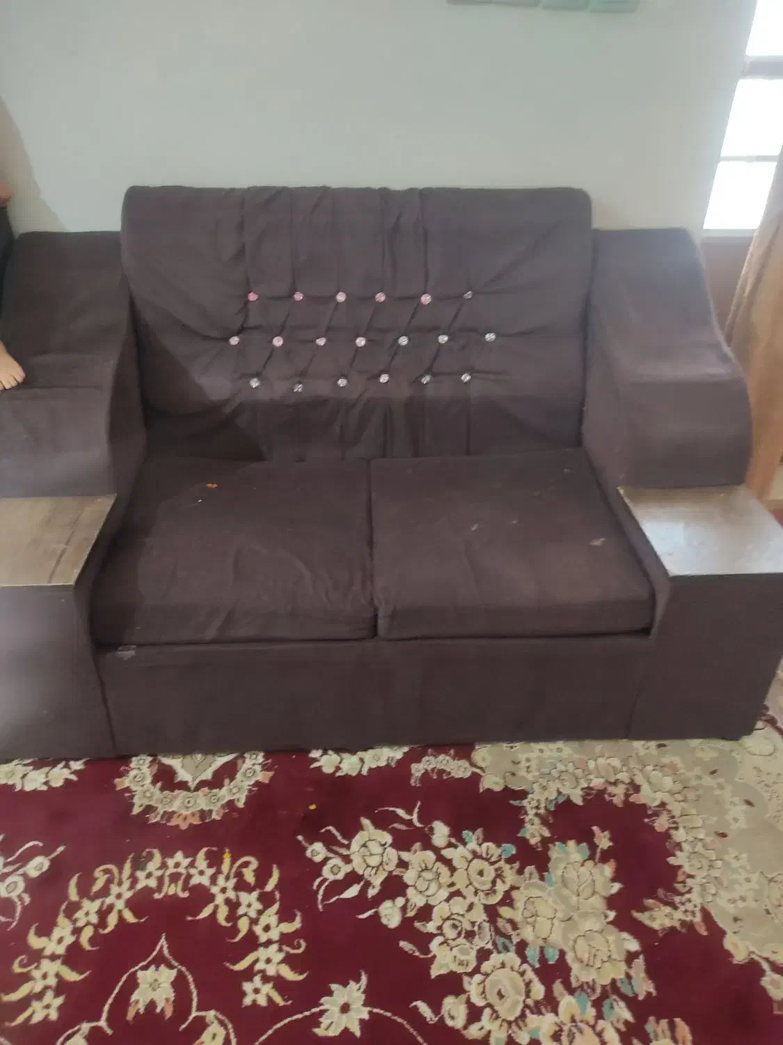 مبل راحتی|مبلمان خانگی و میز عسلی|گلبهار, شهر جدید گلبهار|دیوار