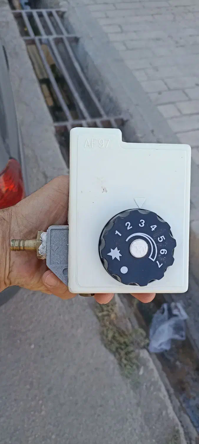 ترموستات ومشعل آبگرمکن ایستاده|آبگرمکن، پکیج، شوفاژ|خرمدره, |دیوار