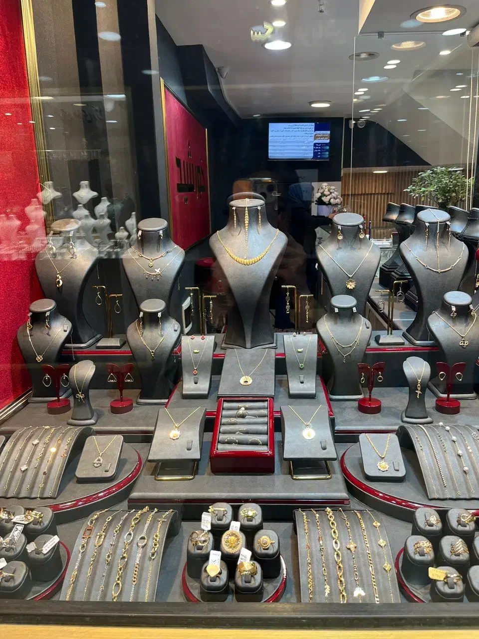 فروش طلای نو با اجرت کم|جواهرات|کرج, المهدی|دیوار