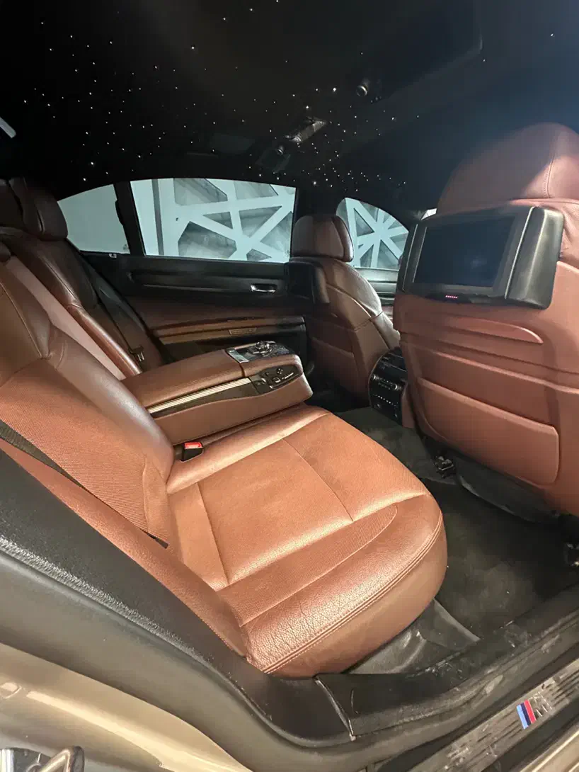 BMW750li استثنایی|خودرو سواری و وانت|تهران, عباس‌آباد|دیوار