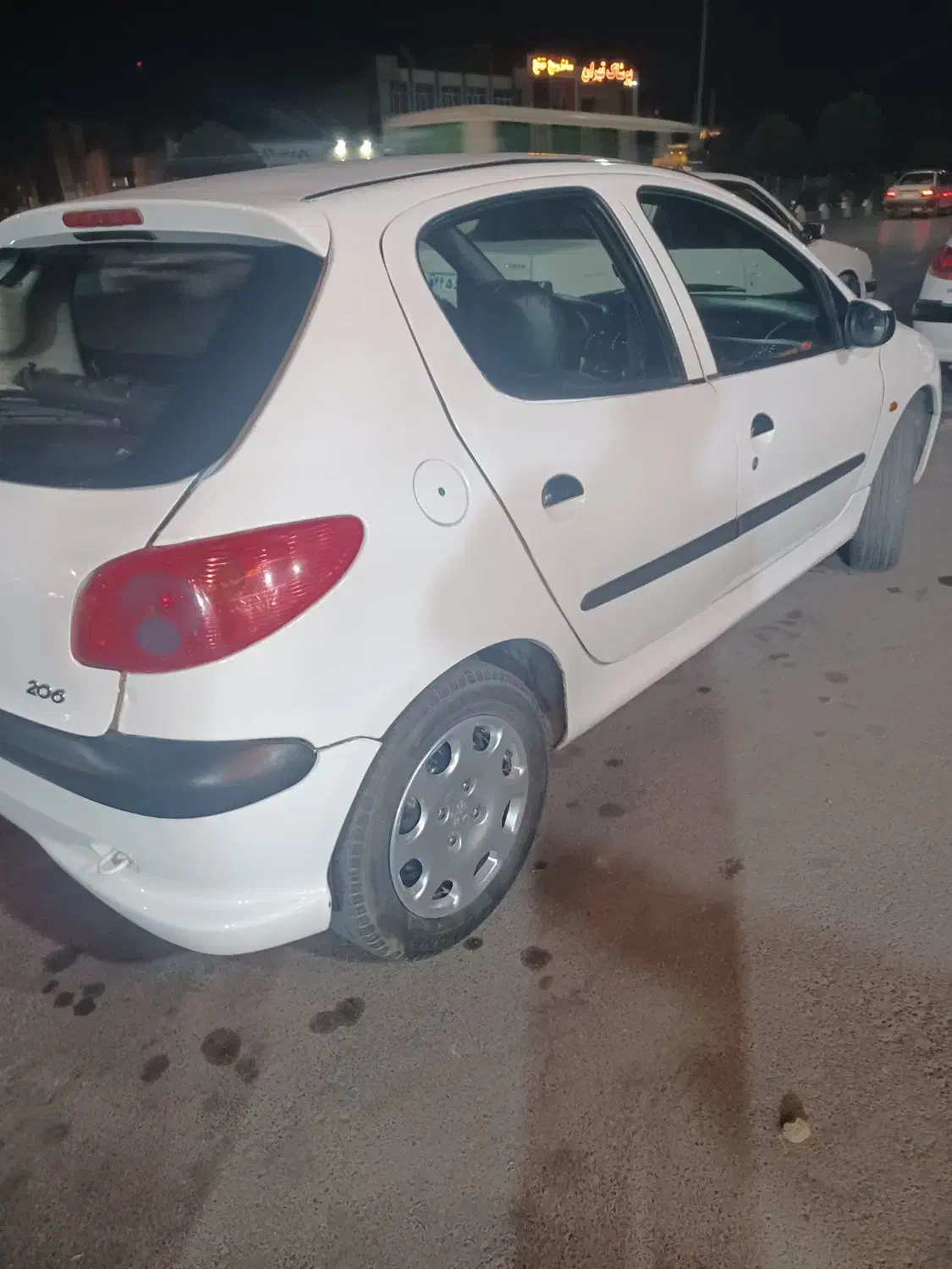 ۲۰۶ مدل ۸۲|خودرو سواری و وانت|یزد, |دیوار