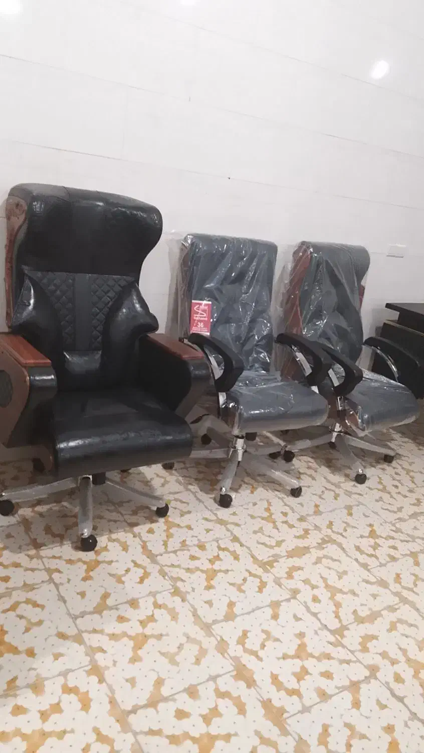 صندلی طبی سفید|دفتر کار|حمیدیا, |دیوار