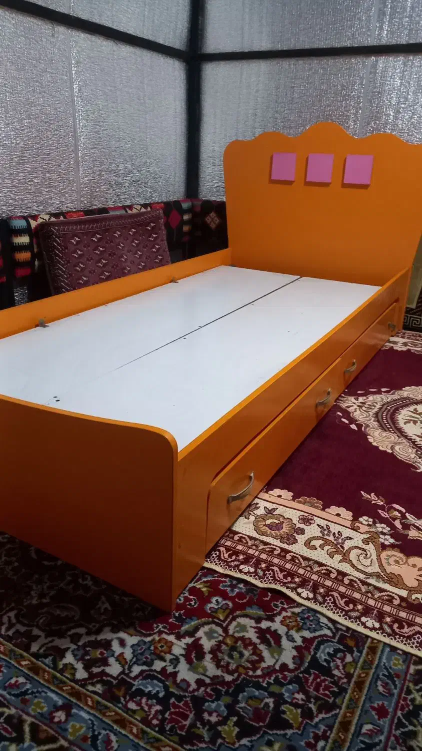 تخت ۱نفره ام دی اف کشو دار|تشک تختخواب|رودسر, |دیوار