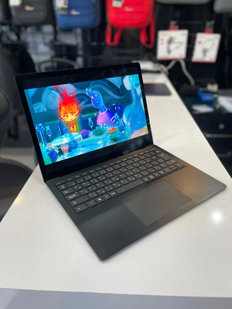 لپتاپ سرفیس Surface lap3 i7 نسل ۱۰،رم ۱۶،هارد ۵۱۲.|رایانه همراه|شیراز, چنچنه|دیوار