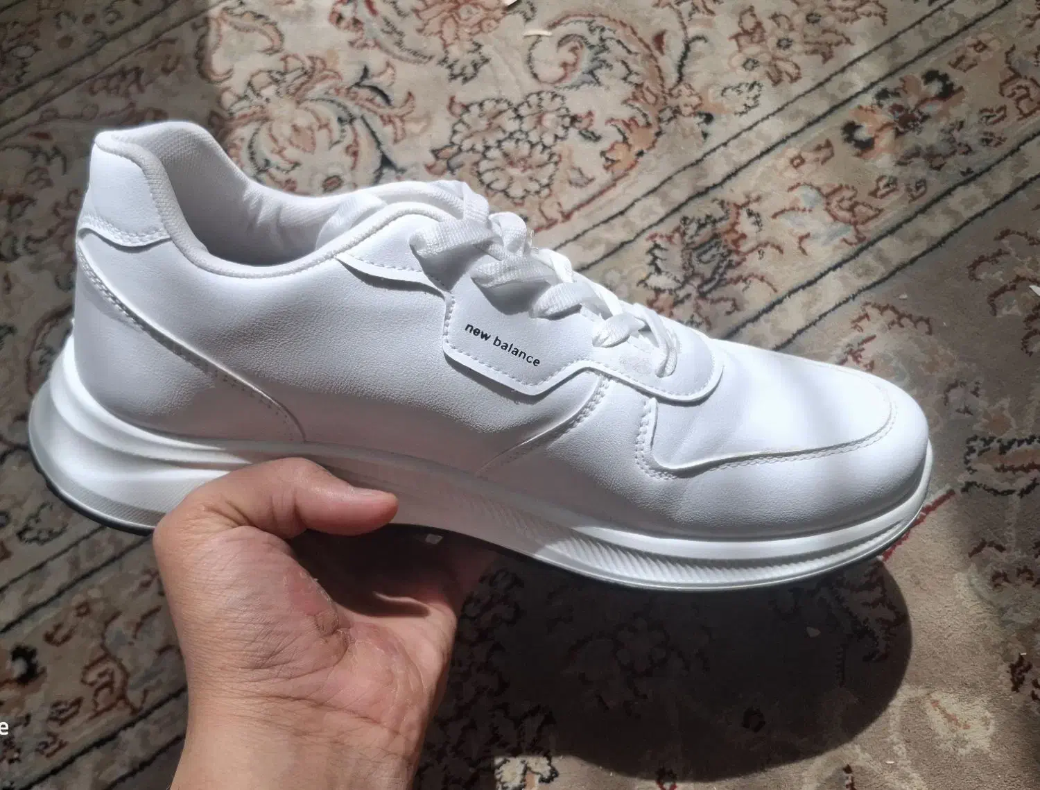 کفش نیوبالانس سفید سایز 44 ، 45|کیف، کفش، کمربند|یزد, |دیوار