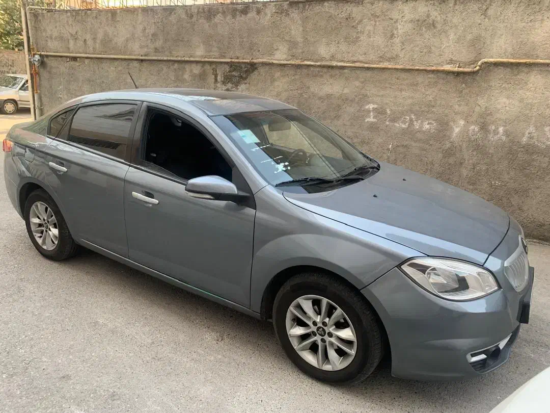 برلیانس موتور بزرگ ۹۷ اتومات|خودرو سواری و وانت|قائمشهر, |دیوار