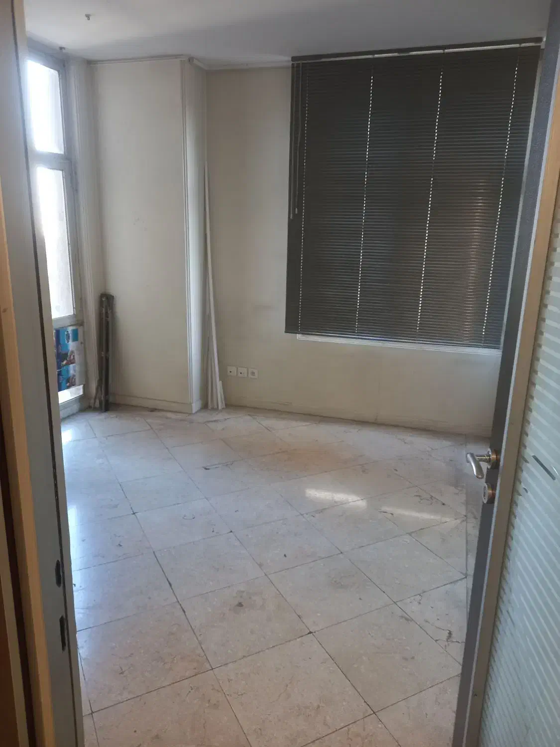 اجاره اداری ۶۰ متری در ولی عصر نرسیده به پارک ساعی|اجارهٔ دفتر کار، اتاق اداری، مطب|تهران, آرژانتین|دیوار