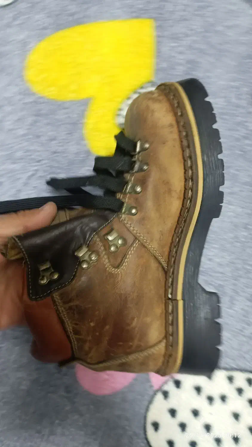 پوتین کوهنوردی مدل لندرور اورجینال ایتالیا سایز ۴۲|کوهنوردی و کمپینگ|کرمانشاه, |دیوار