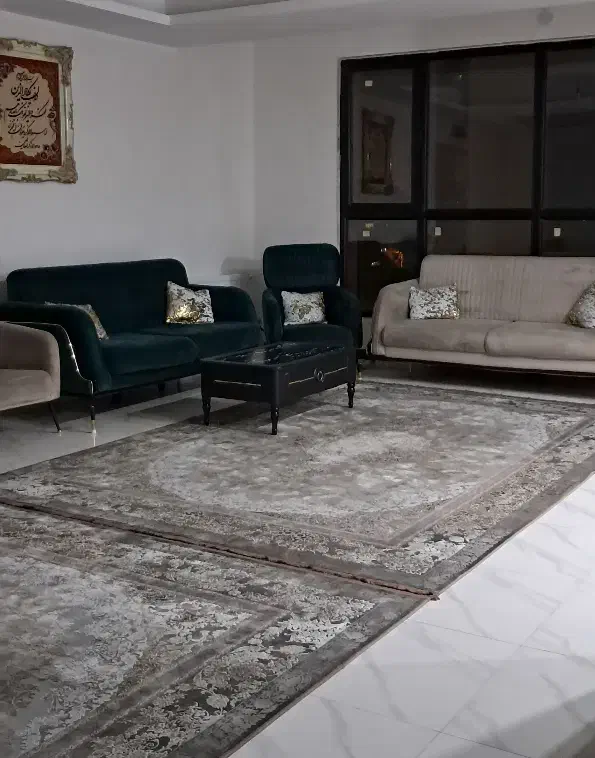 دوتا فرش ۹متری و یک چهارمتری|فرش|کهریزک, |دیوار