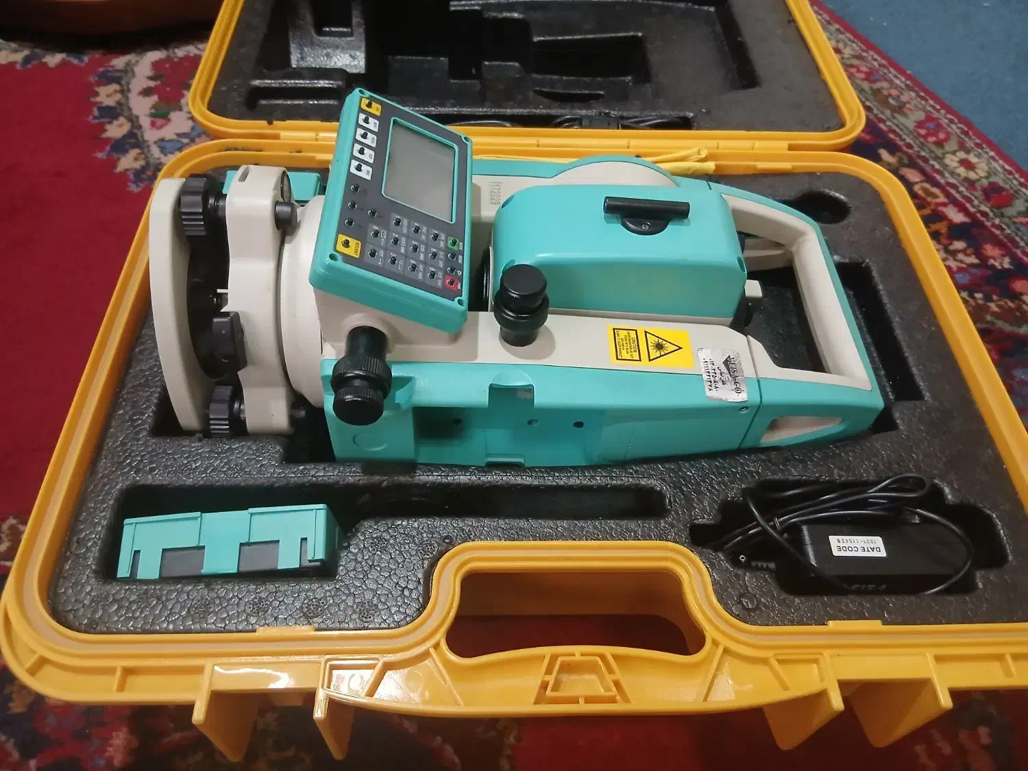 دوربین نقشه برداری روید|ماشینآلات صنعتی|رشت, معلم|دیوار