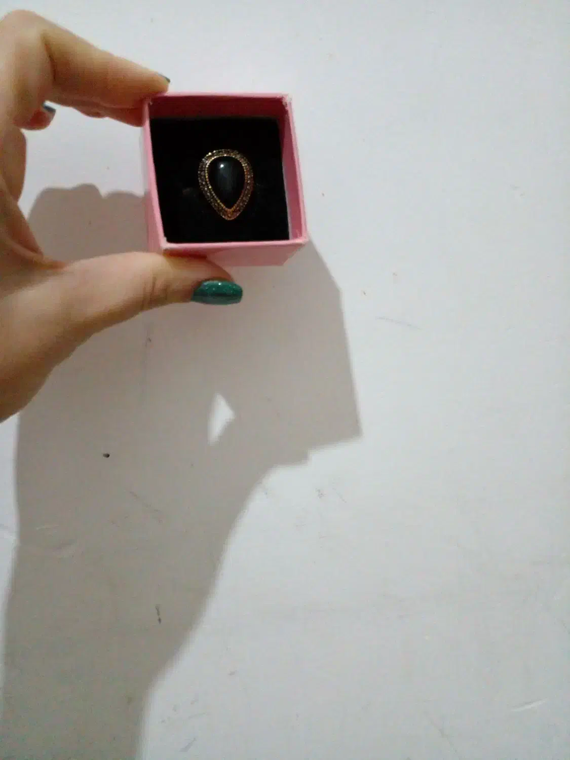 انگشتر|جواهرات|رشت, حومه رشت|دیوار