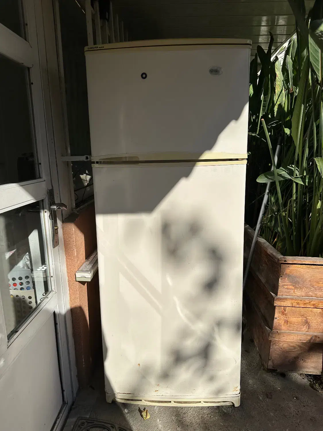 یخچال فریزر‌|یخچال و فریزر|فریدون‌کنار, |دیوار