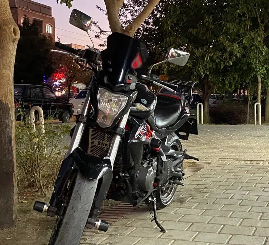 بنلی ۳۰۰جفت|موتورسیکلت|همدان, |دیوار