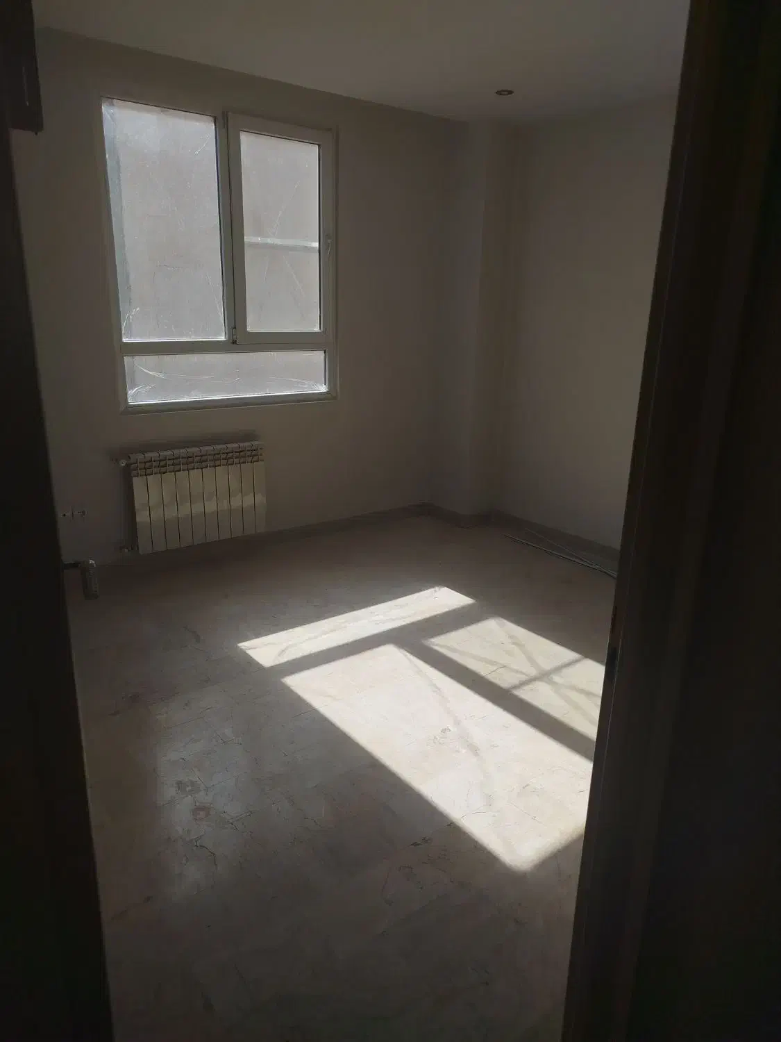 ۱۱۴مترتهرانسرشهرک آزادی تک واحدتخلیه(مالک )