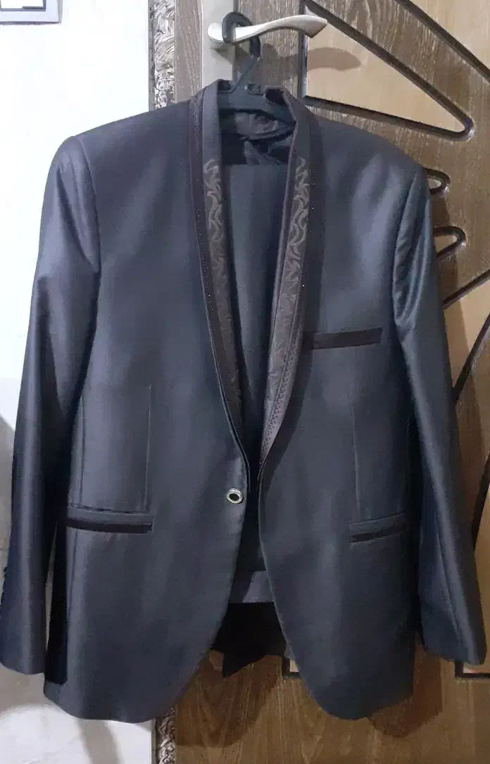 کت و شلوار مردانه نو|لباس|اصفهان, گرکان|دیوار