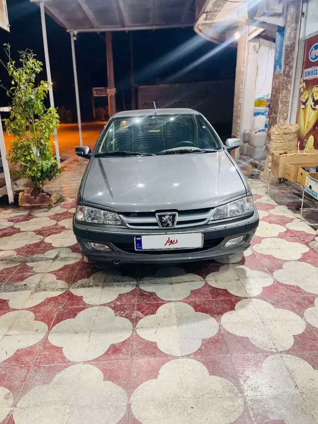 پژو پارس مدل ۹۳|خودرو سواری و وانت|شیراز, شهرک فرزانگان|دیوار