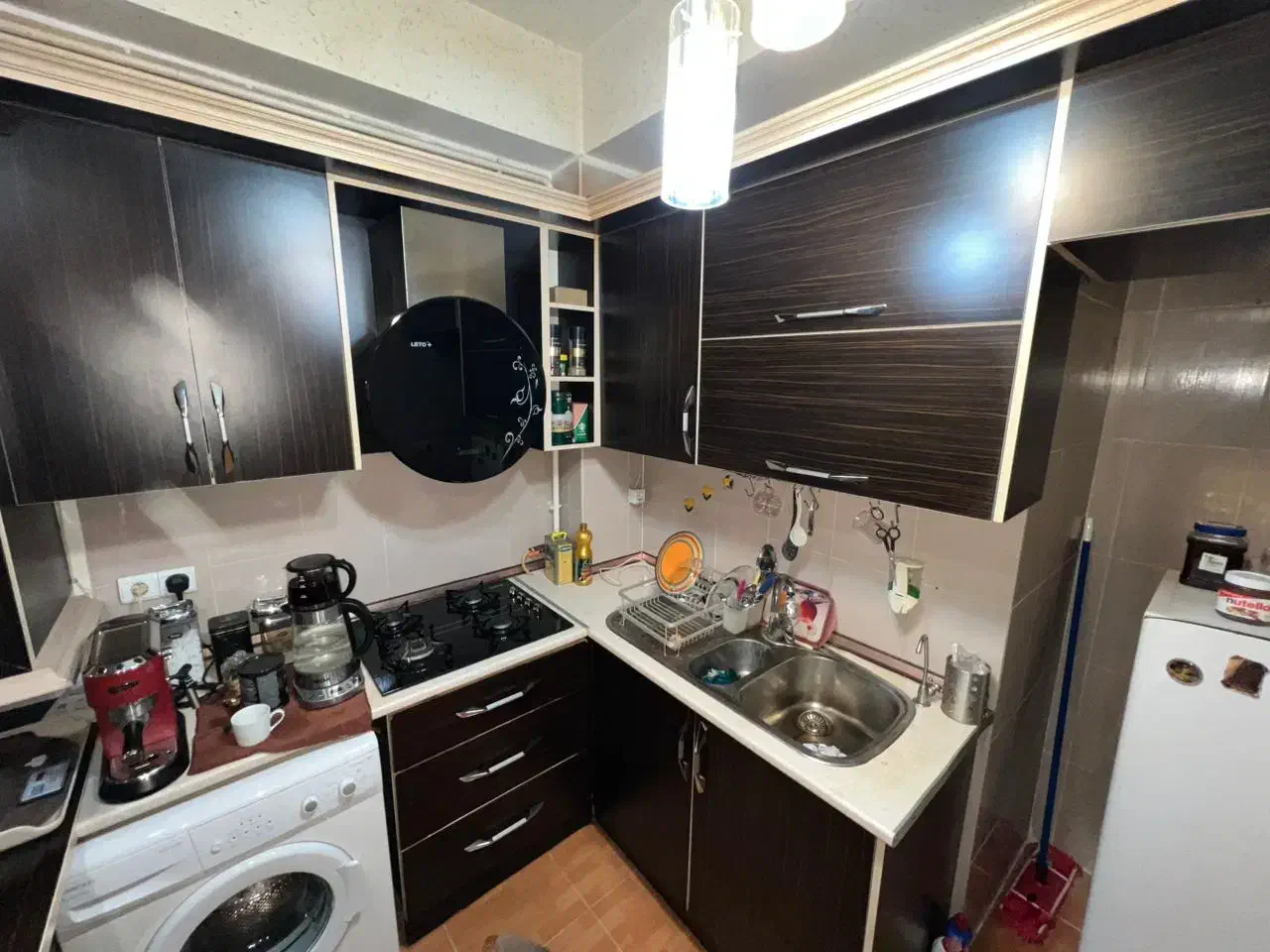 آپارتمان  ۸۲متری  پارکینگ بدون مزاحم   خیابان معلم|اجارهٔ آپارتمان|بندر انزلی, معلم|دیوار